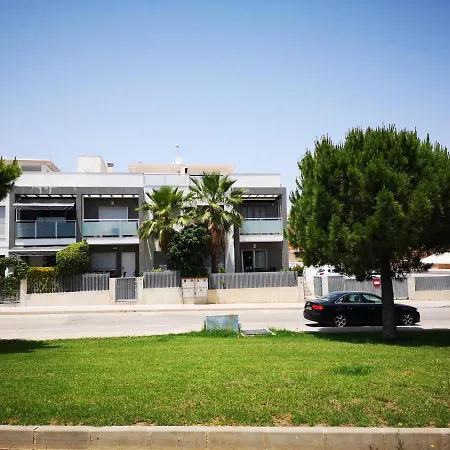 En Punta Prima 2 Y Piscina تورّيفيِخا