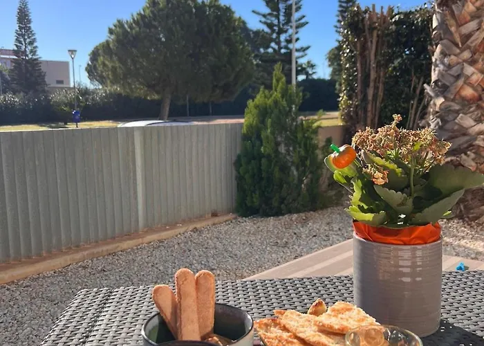 En Punta Prima 2 Y Piscina Torrevieja