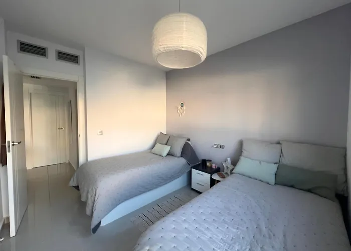 En Punta Prima 2 Y Piscina Torrevieja