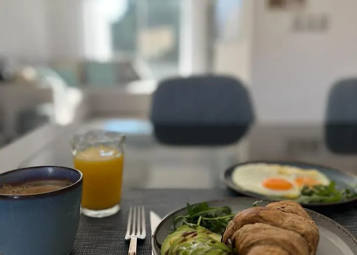 En Punta Prima 2 Y Piscina Torrevieja