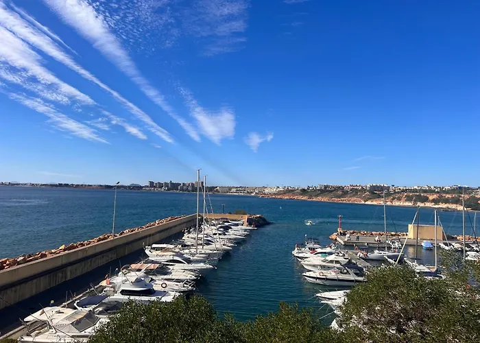 En Punta Prima 2 Y Piscina Torrevieja